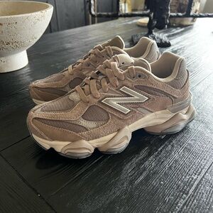 Mushroom New Balance 9060 RARE sought after